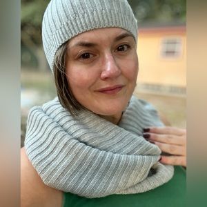 CASHMERE 2 PIECE GRAY KNIT RIBBED INFINITY SCARF WOOL HAT CAP WINTER BEANIE
